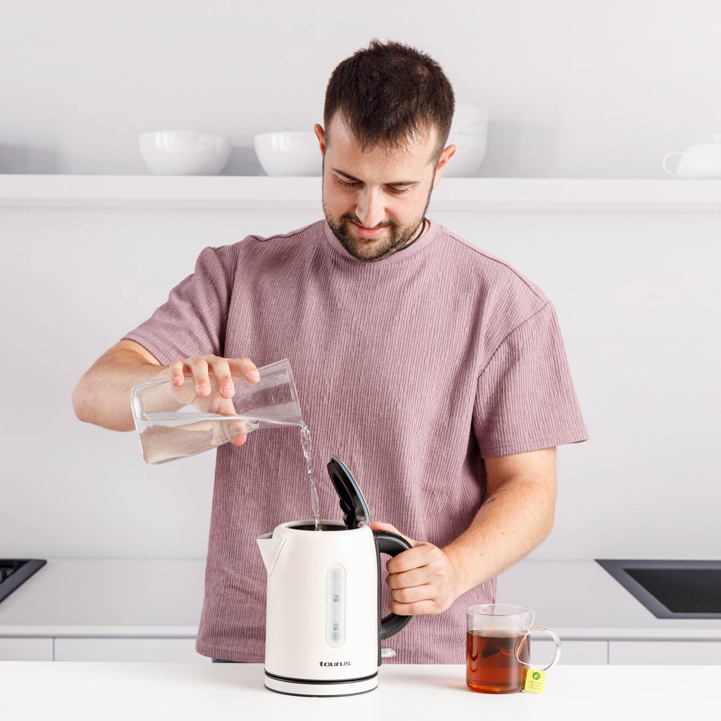 VINTAGE COMPACT CREAM 2400W