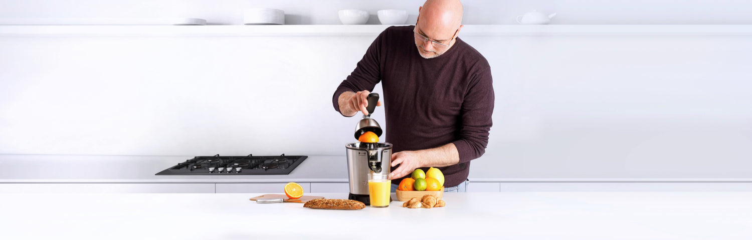 EXPRIMIDORES Y LICUADORAS