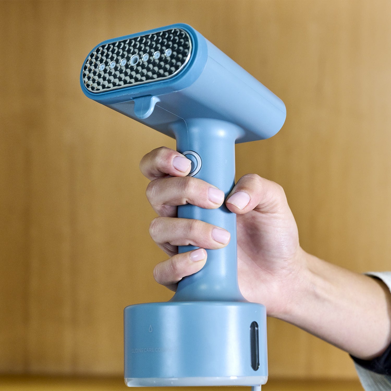 Taurus Portable Garment Steamer 1600W 25g/min 1 1500 918694000 Sliding Care Compact 003 min